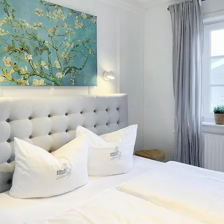 Strand Cottage Feriehus *